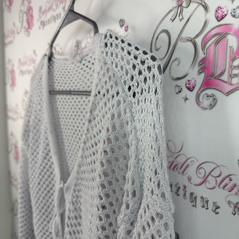 Ardene tie up shirt knit White Open Knit Cropped Tie-Front Sweater - Picture 4 of 10